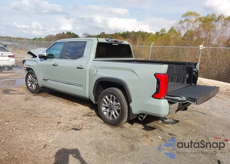 2026 Toyota Tundra 1794 Edition Crewmax 5.5' Bed z USA, uszkodzony, nr VIN 5TFMA5DBXTX360461